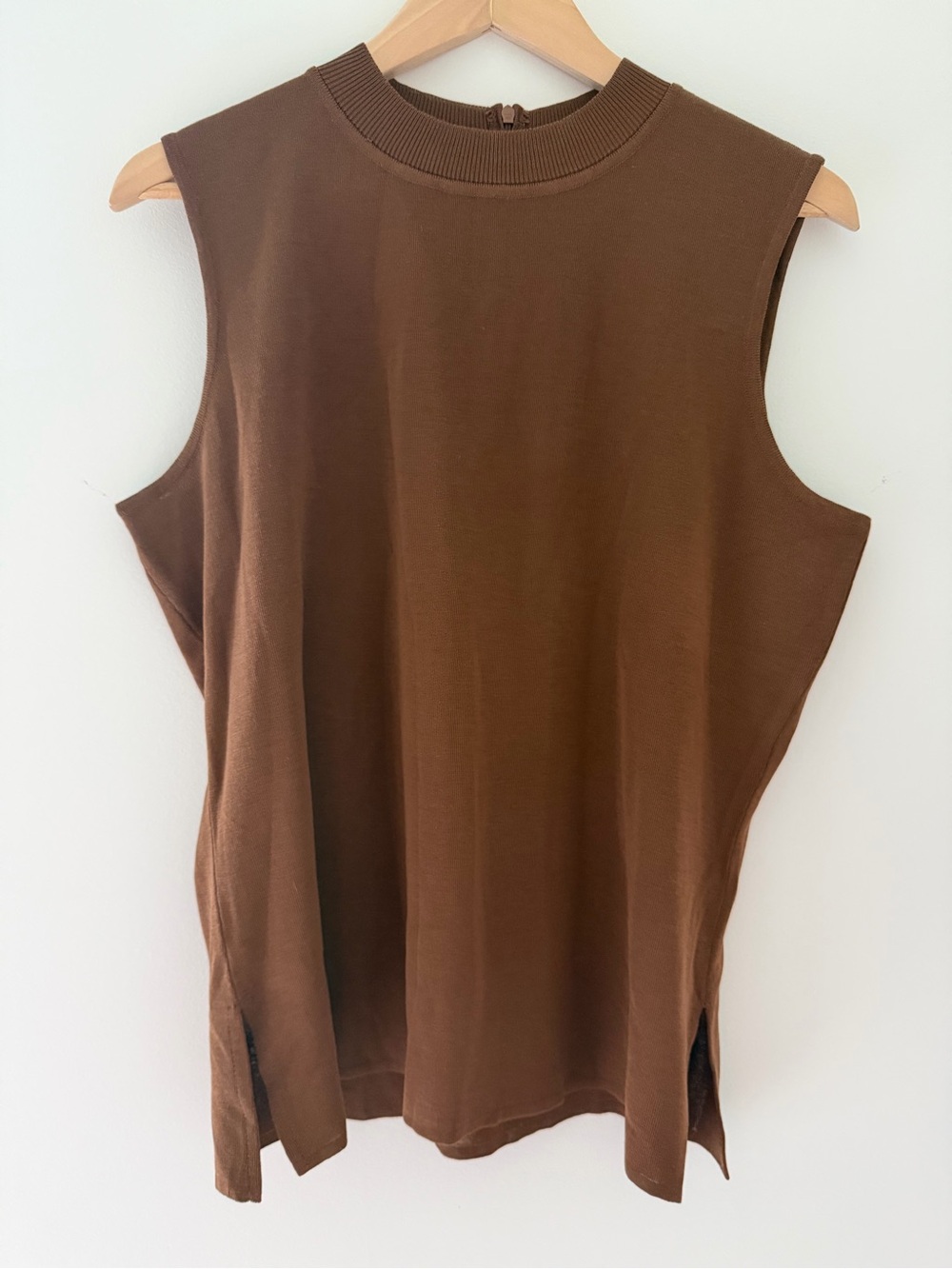 MING WANG Women’s Sz 0X Brown Knit Sleeveless Tank Top Plus Back Zip